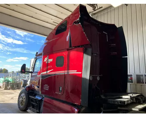 Peterbilt 579 Cab Assembly