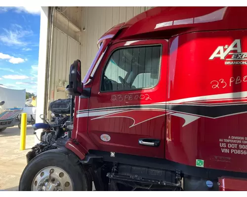 Peterbilt 579 Cab Assembly