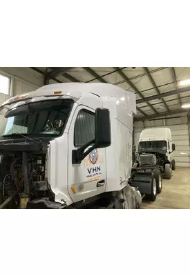 Peterbilt 579 Cab Assembly