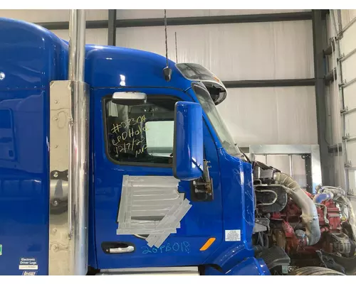 Peterbilt 579 Cab Assembly