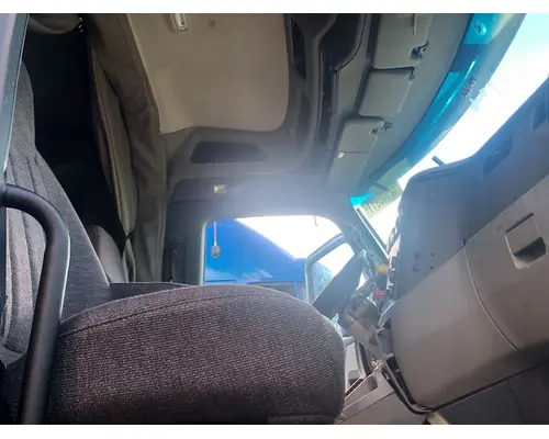 Peterbilt 579 Cab Assembly