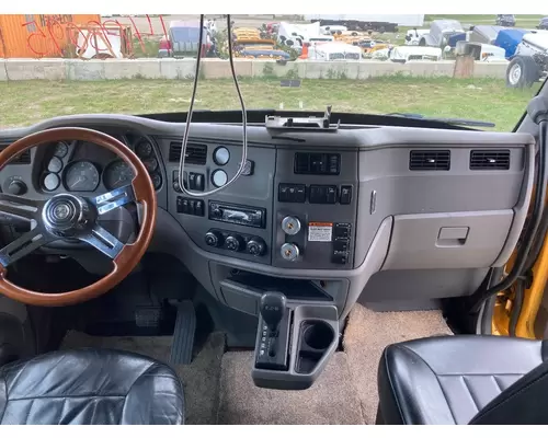 Peterbilt 579 Cab Assembly