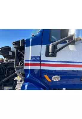 Peterbilt 579 Cab Assembly