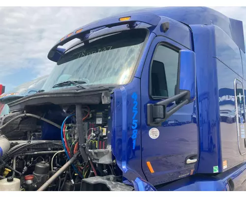 Peterbilt 579 Cab Assembly