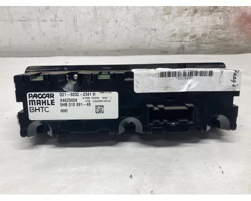 Peterbilt 579 Cab Misc. Interior Parts