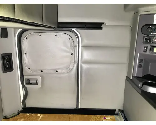 Peterbilt 579 Cab Misc. Interior Parts