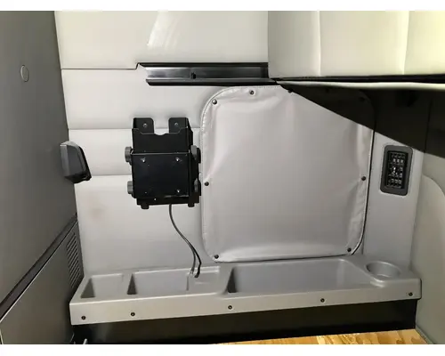 Peterbilt 579 Cab Misc. Interior Parts