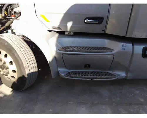 Side Fairing PETERBILT 579 LKQ Thompson Motors - Wykoff