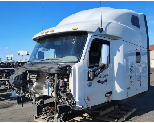 Peterbilt 579 Cab