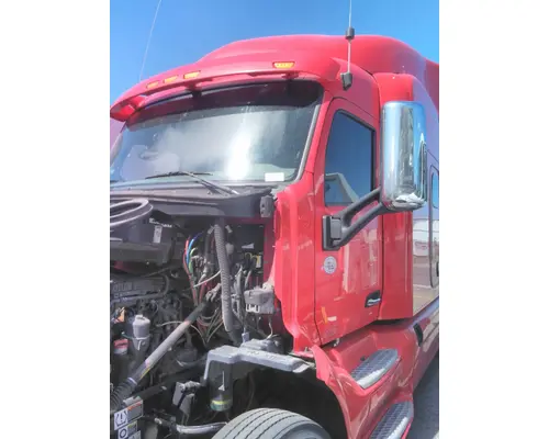 Cab PETERBILT 579 LKQ KC Truck Parts - Inland Empire