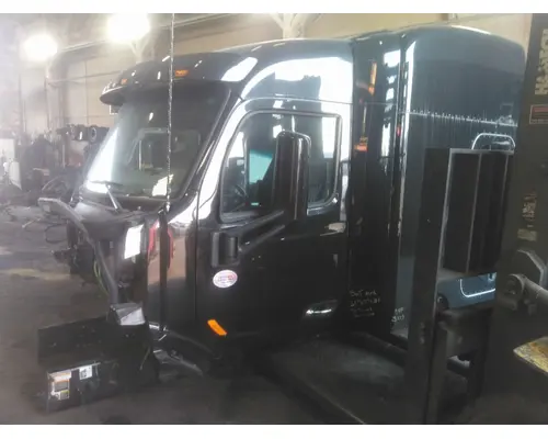 Cab PETERBILT 579 LKQ KC Truck Parts - Inland Empire
