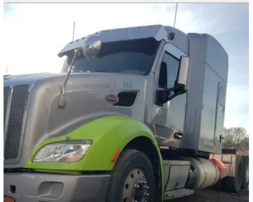 Cab PETERBILT 579 LKQ Geiger Truck Parts
