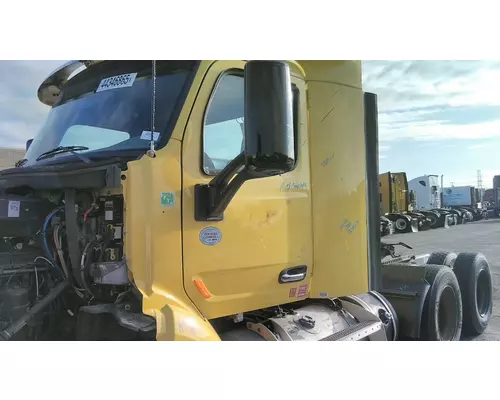 Cab PETERBILT 579 LKQ Heavy Truck - Goodys