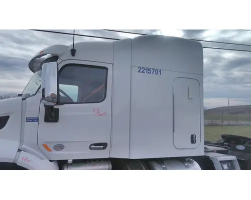 Cab PETERBILT 579 LKQ Heavy Truck - Goodys
