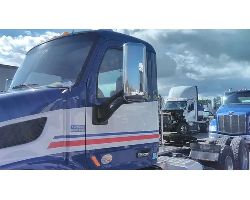 Cab PETERBILT 579 LKQ Heavy Truck - Goodys