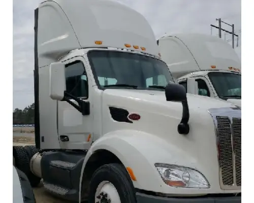 Cab PETERBILT 579 LKQ Plunks Truck Parts And Equipment - Jackson