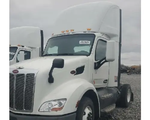 Cab PETERBILT 579 LKQ Plunks Truck Parts And Equipment - Jackson