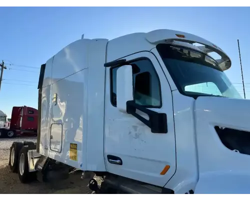 Peterbilt 579 Cab