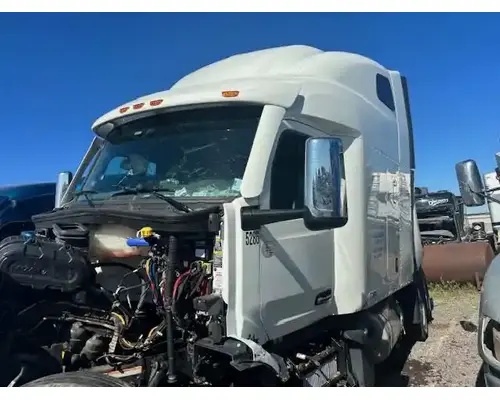 Cab Peterbilt 579 Holst Truck Parts