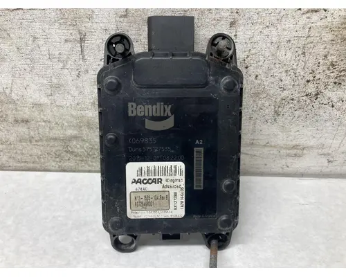 Peterbilt 579 Collision Avoidance