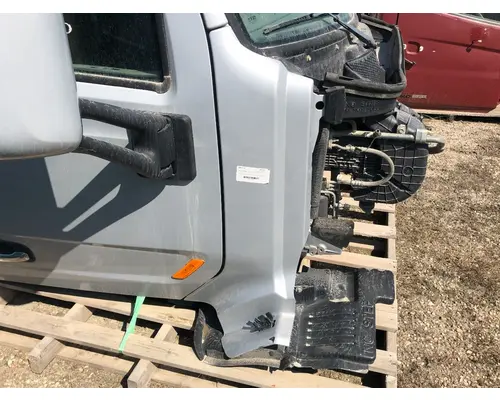 Peterbilt 579 Cowl