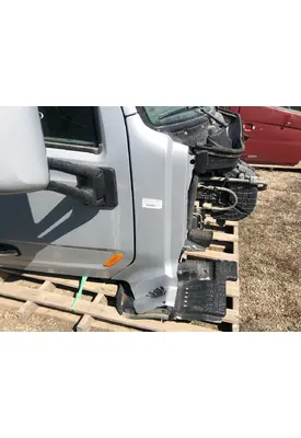 Peterbilt 579 Cowl