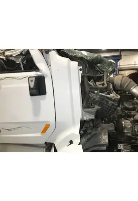 Peterbilt 579 Cowl