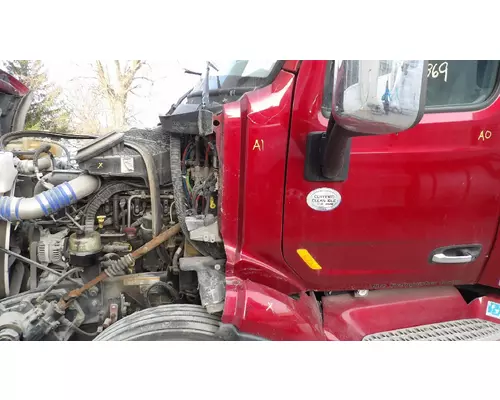 Cowl PETERBILT 579 LKQ Thompson Motors - Wykoff