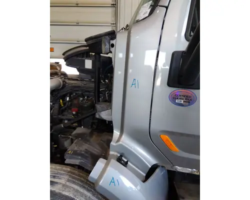 Cowl PETERBILT 579 LKQ Thompson Motors - Wykoff