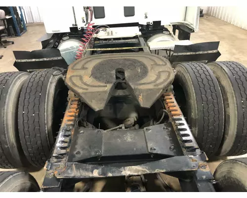 Peterbilt 579 Crossmember