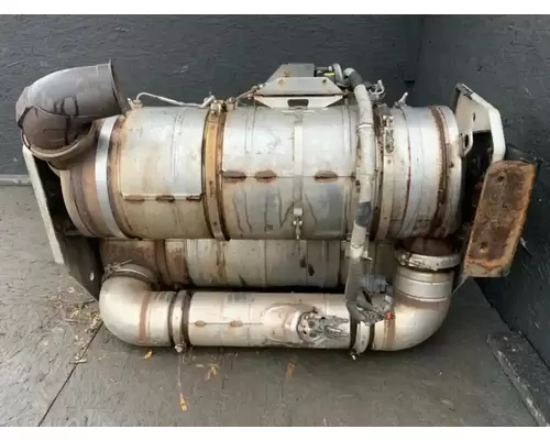 Peterbilt 579 DPF (Diesel Particulate Filter)