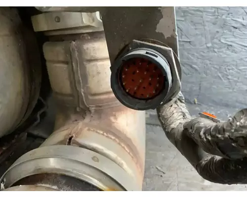 Peterbilt 579 DPF (Diesel Particulate Filter)