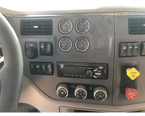 Peterbilt 579 Dash Assembly