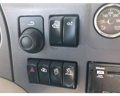 Peterbilt 579 Dash Assembly
