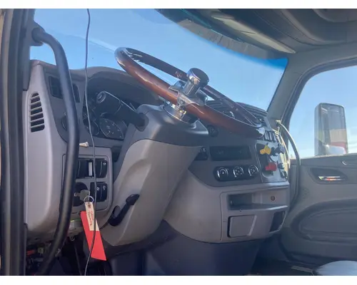 Peterbilt 579 Dash Assembly