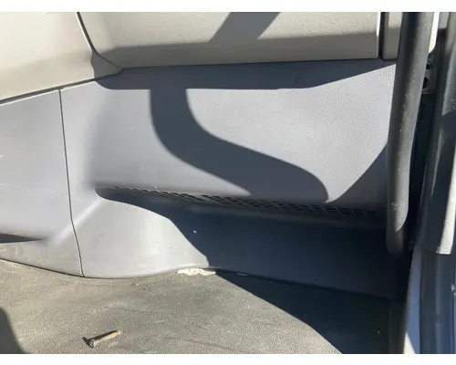 Peterbilt 579 Dash Assembly