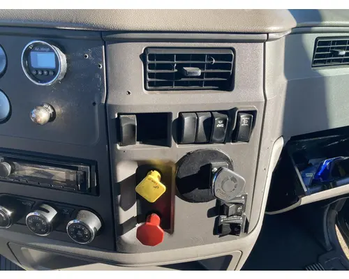 Peterbilt 579 Dash Assembly