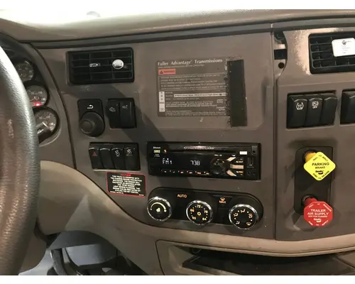 Peterbilt 579 Dash Assembly