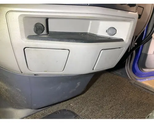 Peterbilt 579 Dash Assembly