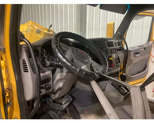 Peterbilt 579 Dash Assembly