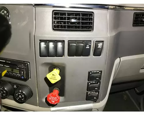 Peterbilt 579 Dash Assembly