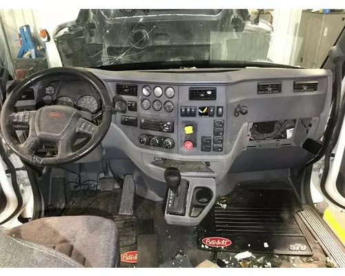 Peterbilt 579 Dash Assembly