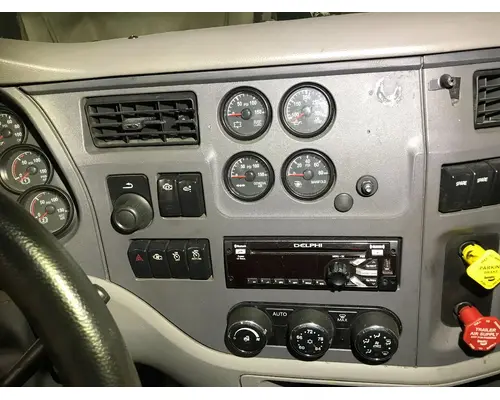 Peterbilt 579 Dash Assembly