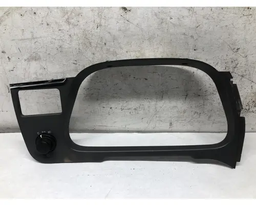 Peterbilt 579 Dash Assembly