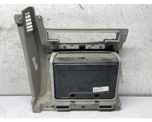 Peterbilt 579 Dash Assembly