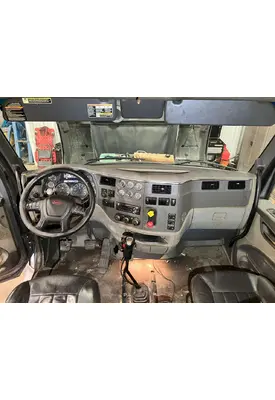 Peterbilt 579 Dash Assembly