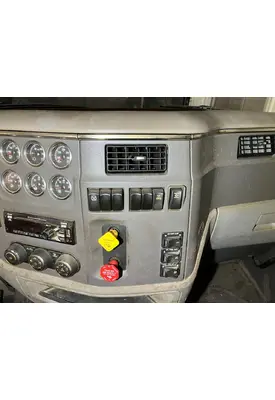 Peterbilt 579 Dash Assembly