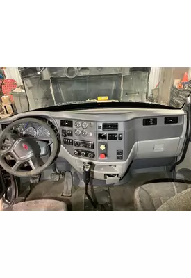 Peterbilt 579 Dash Assembly