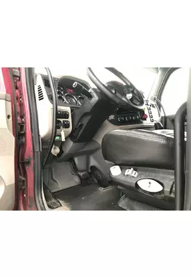 Peterbilt 579 Dash Assembly