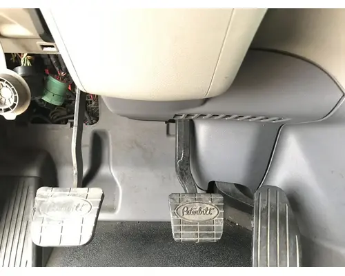 Peterbilt 579 Dash Assembly